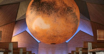 Das Mars-Modell in der Bochumer Christuskirche | Copyrights: Bochum Marketing, Andreas Molatta