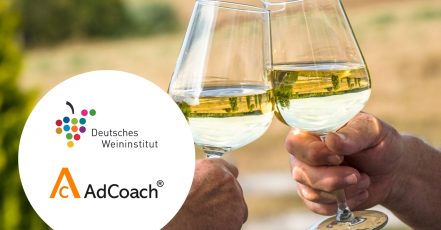 Das Deutsche Weininstitut (DWI) und AdCoach launchen den neuen Onlinekurs Eventmanagement - Special Wein-Events (Bildmotiv2 / Collage: AdCoach Marketing & Publishing Services, Köln, adcoach.de)