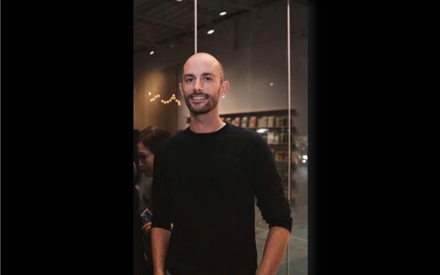 Yohann Debarle, Produktionsleiter von Culturespaces Digital und Verantwortlicher für die Ausstellung "Kosmos – Eine unendliche Reise", Phoenix des Lumières, Dortmund. (Bildrechte: Culturespaces / Falko Wübbecke)