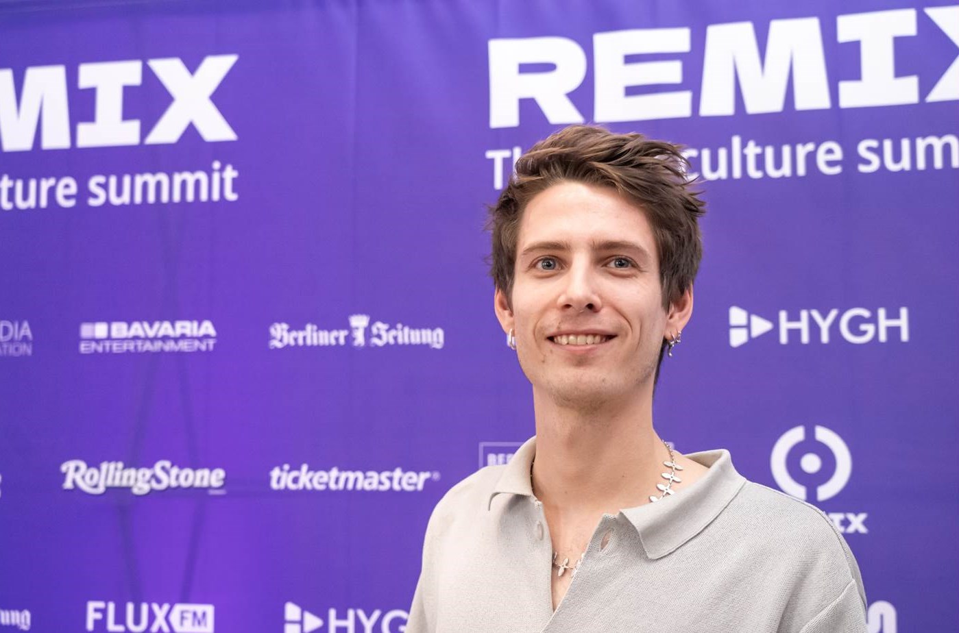 Tip van den Bos, Head of Creative Production bei MassiveMusic, kreierte mit seinem Team das Sound Branding für die Premiere des REMIX The Pop Culture Summit in Berlin. (Bild: REMIX by Kruger Media)