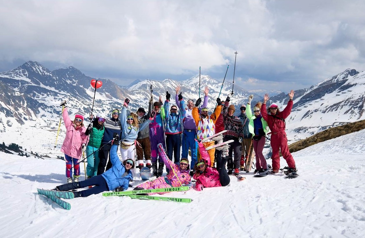 Obertauern verabschiedet die Skisaison 2024/25 mit dem Retro-Skitag am 1. Mai (Foto: Didi Körbler)
