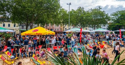 Titelbild: Beach-Festival (Bildrechte: JUST Festivals)