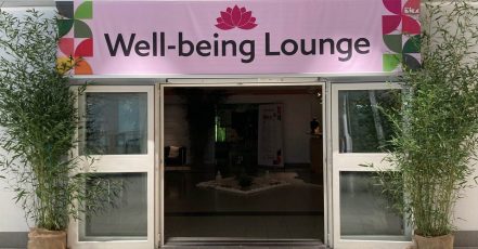Eingang zur Well-being Area der IMEX Frankfurt 2025 (Foto / Copyright: marketingScout.com x EventMasterBook.de Redaktion)