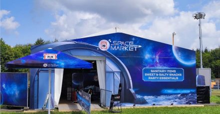 Der Space Market von Müller beim W:O:A 2025 (Bildrechte: Müller)
