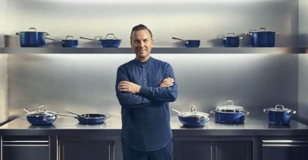 Sternekoch Tim Raue kocht live beim XXXLutz-Event in Rangsdorf (Bildrechte: XXXLutz Deutschland)