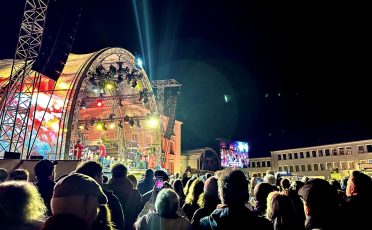 Foto von der DSUK-Feier in Saarbrücken (Copyright: Initiative 3. Oktober – Deutschland singt und klingt)