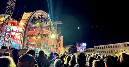 Foto von der DSUK-Feier in Saarbrücken (Copyright: Initiative 3. Oktober – Deutschland singt und klingt)